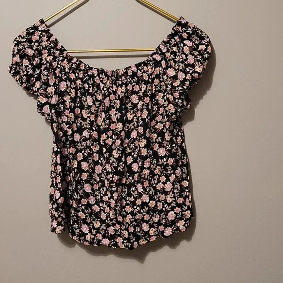 H13-HIPPIE ROSE: SIZE XS WOMENS TOP - Picture 3 of 3